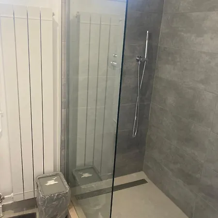 Apartment Spacieux, Wi-fi, A 2 Min A Pied Du De
