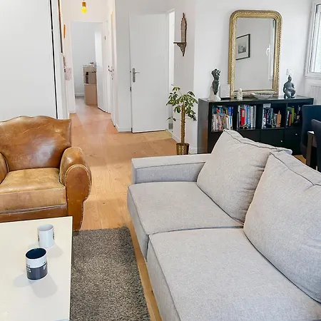 Spacieux, Wi-fi, A 2 Min A Pied Du De Apartment Creteil